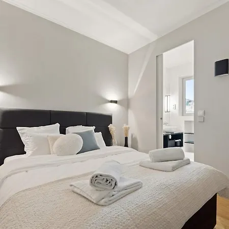 Place Vendome - Quiet One Bedroom - 3 People Apartament